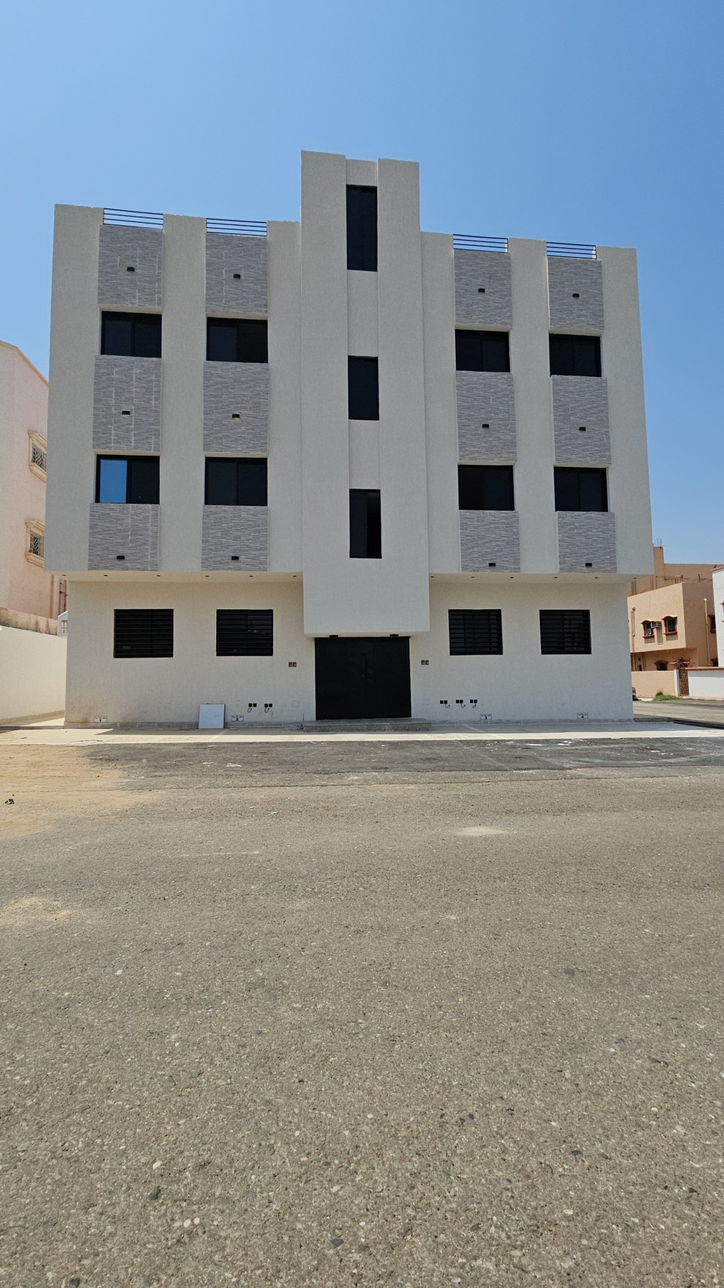 عقار
